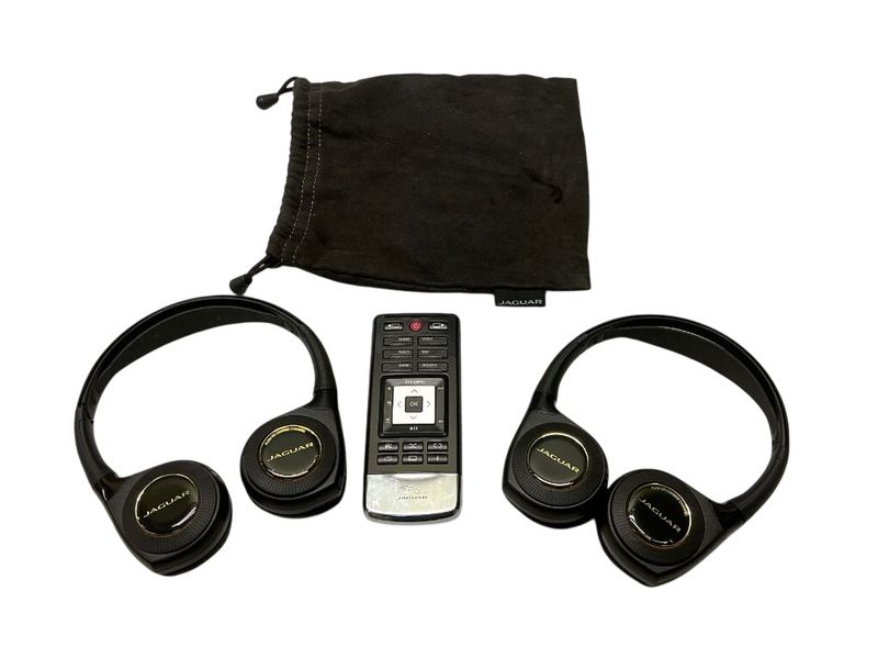 C2D31090 C2D53145 Loudspeakers, other JAGUAR XJ (X351) (2009-2019) — Europe Delivery