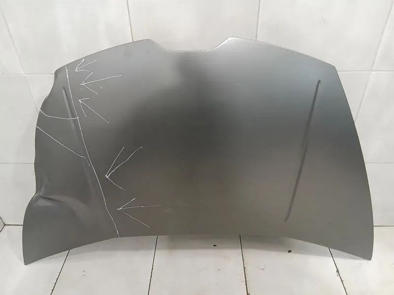 Capot Lamborghini Huracan Performante 4T0823021C DÉFECTUEUX