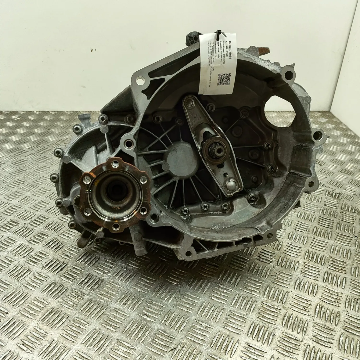 AUDI Q2 Boîte de vitesses manuelle 6 rapports UTV 1.0 Hybride 81 kW 2021 28161834