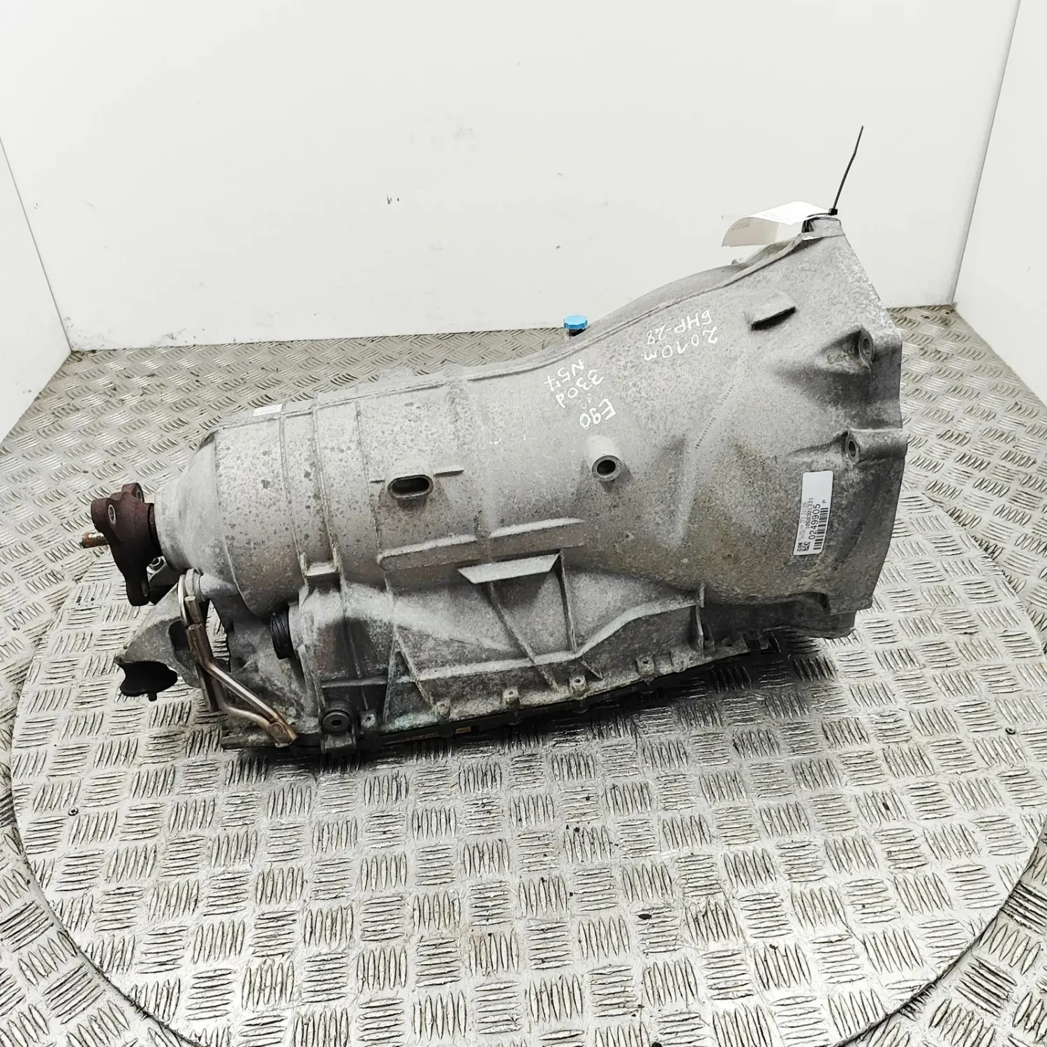 BMW 3 E90 Ātrumkārba 6HP-28 3.0 Dīzelis 180kw 2010 33084614
