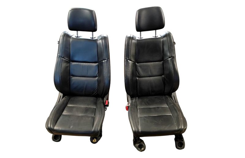 Set Of Seats JEEP GRAND CHEROKEE IV (WK, WK2) (2010-2021) — Europe Delivery