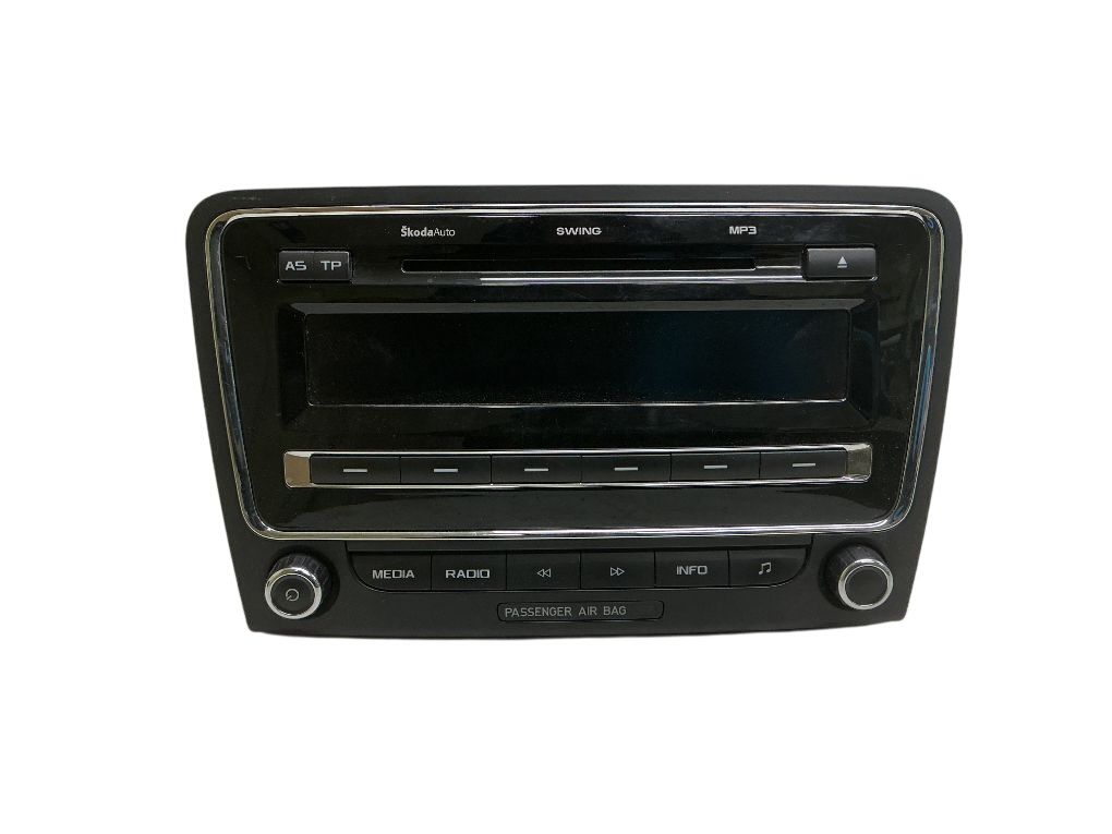 3T0035161B Radio SKODA SUPERB II (3T4, 3T5) (2008-2015) — Europe Delivery