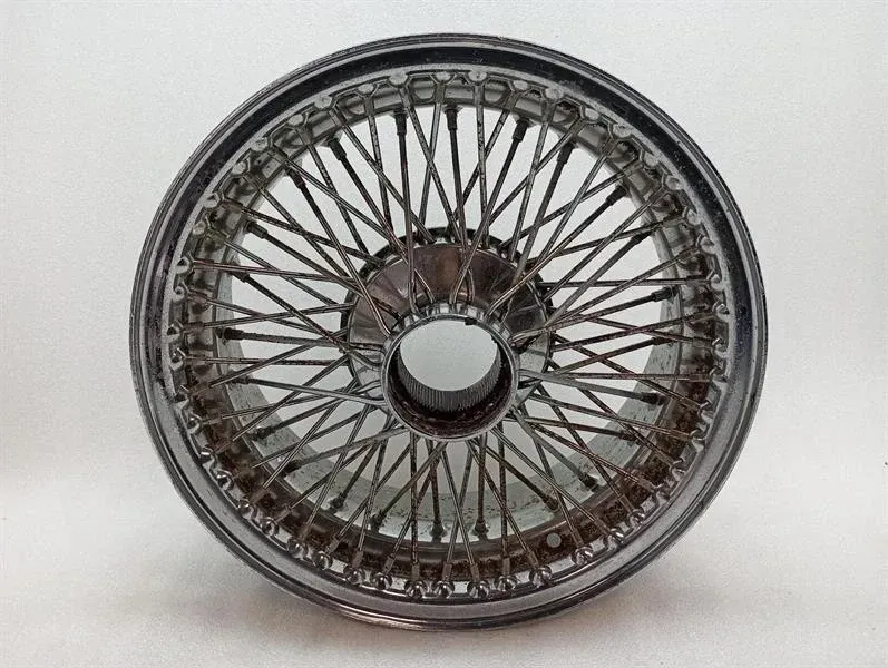 Aston Martin Vantage AM Series 3 1973-1978 Alloy Wheel OEM Rim — Europe Delivery
