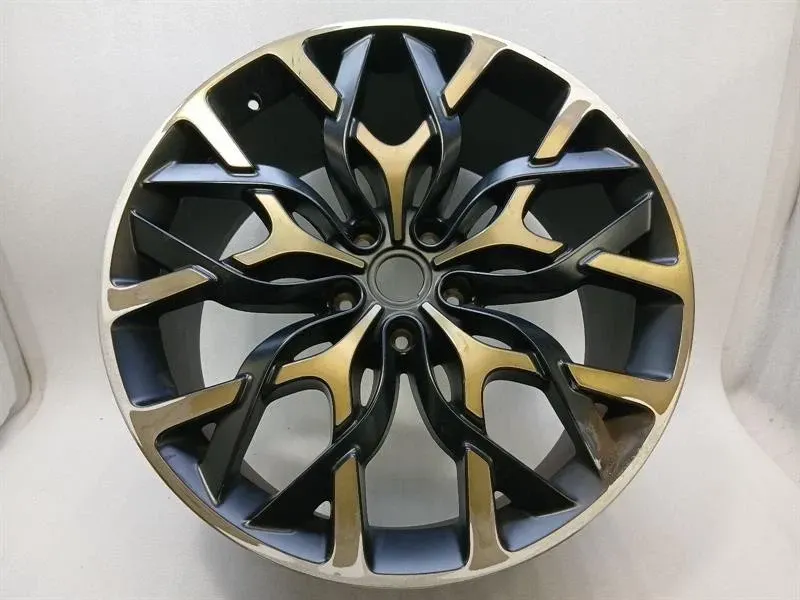 Aston Martin DBX Vorderrad-Leichtmetallfelge MY83-1007-LA 10JX22 ET56 Vorderradfelge — Europa-Versand