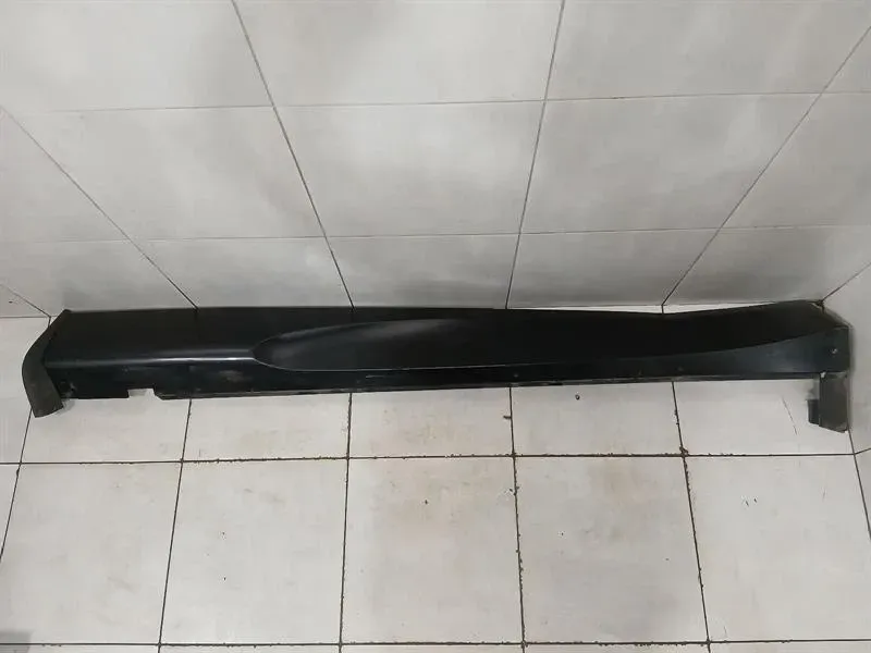 Aston Martin Vanquish S 04-07 V12 side skirt 1R12-830141-AF LEFT side skirts — Europe Delivery