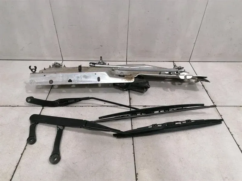 Aston Martin Vantage V8 Front Wiper Linkage 4G43-17527-FA RHD Wiper Motor — Europe Delivery