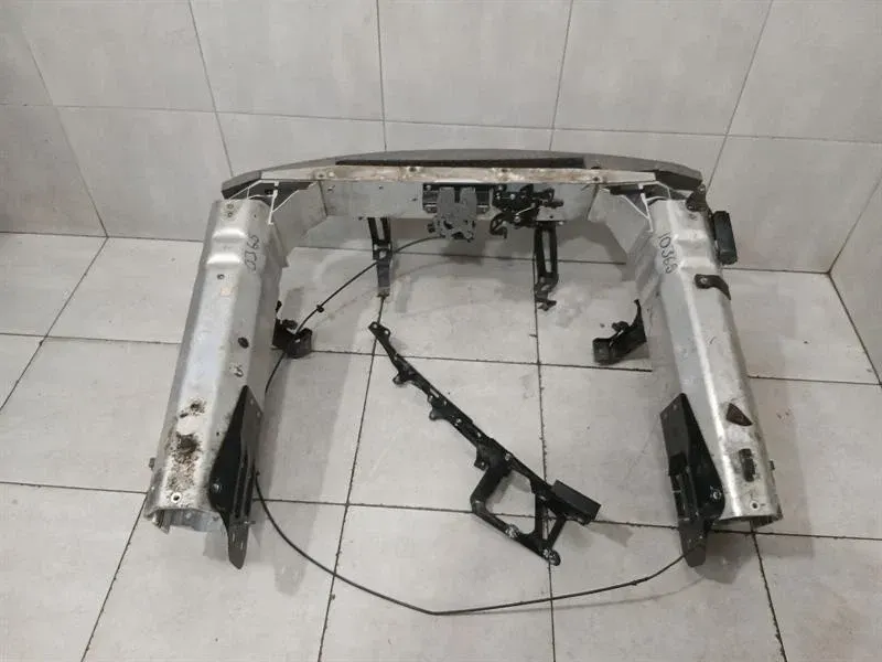 McLaren 650S Spider Front End beam11A6610CP lock carrier front mask defects — Europa-Versand