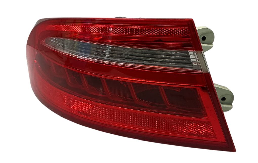 GX7313405AF Tail light left JAGUAR XE (X760) (2015-2024)