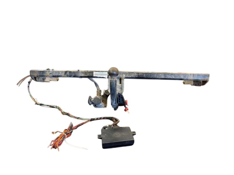 5Q0907383J Towbar SKODA OCTAVIA III (5E) (2012-2019) — Europe Delivery