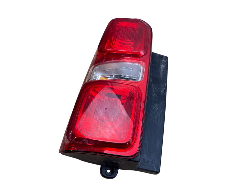 9808243180 Tail light left TOYOTA PROACE (MDY, MDZ) (2016-)