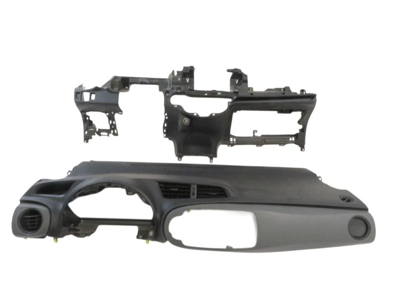 553020D160C0 55303-0D120-C0 Armaturenbrett TOYOTA YARIS III (XP130) (2010-2019) — Europa-Versand