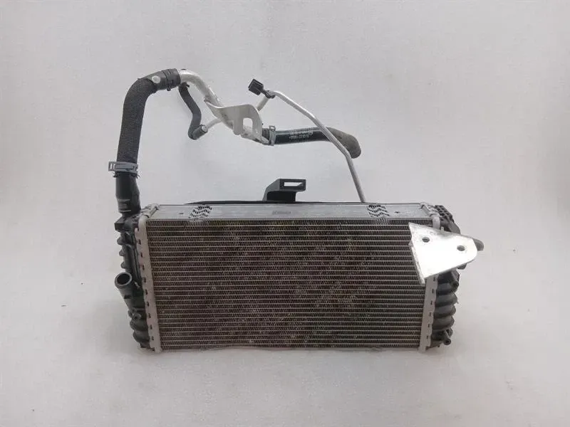 Lamborghini Huracan LP640 EVO ūdens radiators 4S0121212B ūdens dzesētāja radiators — Piegāde Eiropā