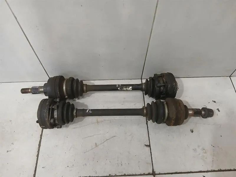 Porsche 911 3.2 1984-1989 Rear Drive Shaft 91133202415 Drive Shaft Rear SET