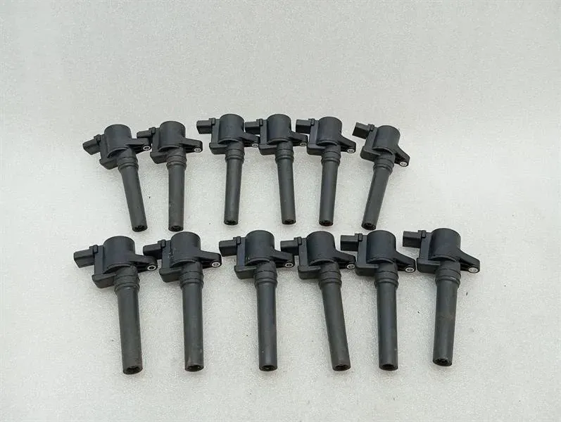 ASTON MARTIN DB9 Volante Ignition Coil 8G43-12A366-AA Ignition Coil SET X12 3PIN — Europe Delivery