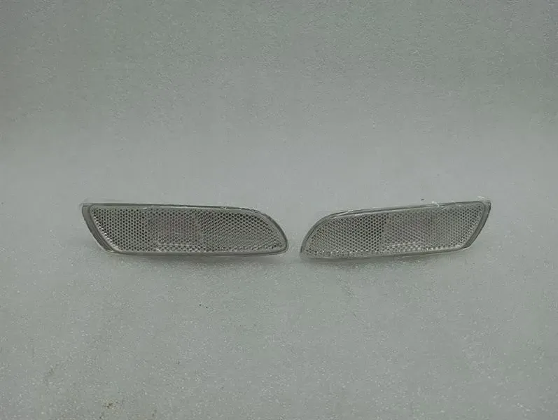 Rolls Royce Cullinan indicator set white reflector 63147953987 side indicator set — Europe Delivery