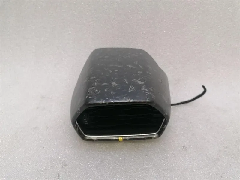 Lamborghini Huracan LP 610-4 COUPE Air Vent 4T0819706H Vent