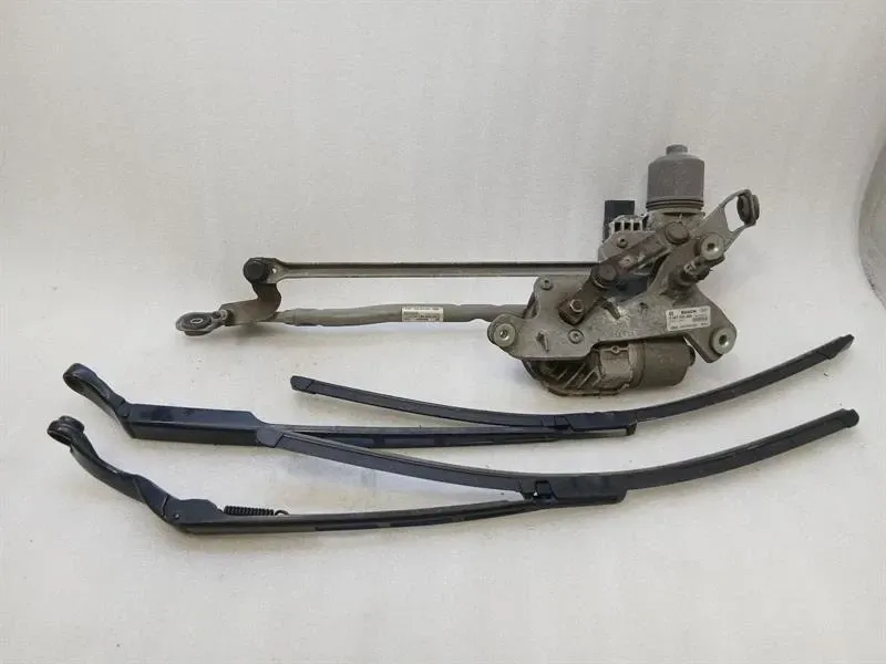 AUDI R8 TYPE 42 5.2 V10 COUPE Mechanizm wycieraczek przednich 424955024 RHD Kierownica po prawej stronie — Dostawa w Europie