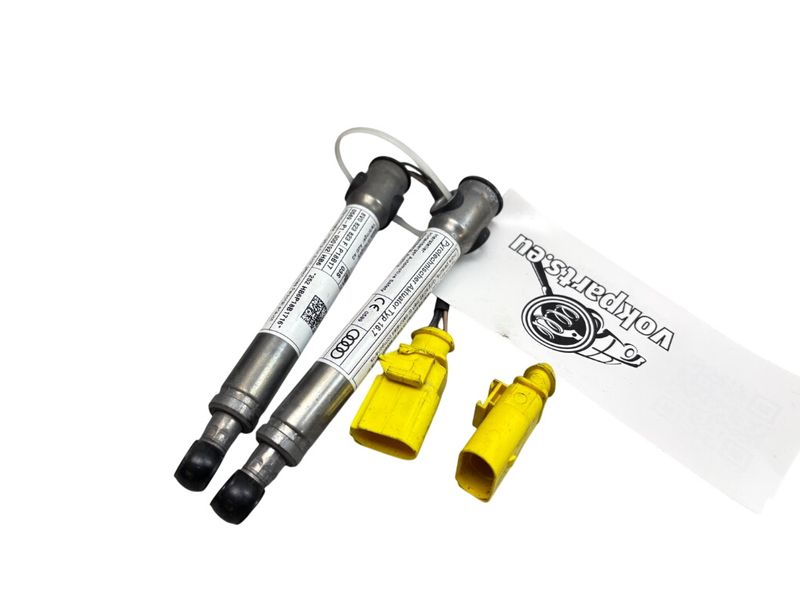 8V0823823F Set of bonnet (hood) actuators AUDI A3 (8V_) (2012-2020)