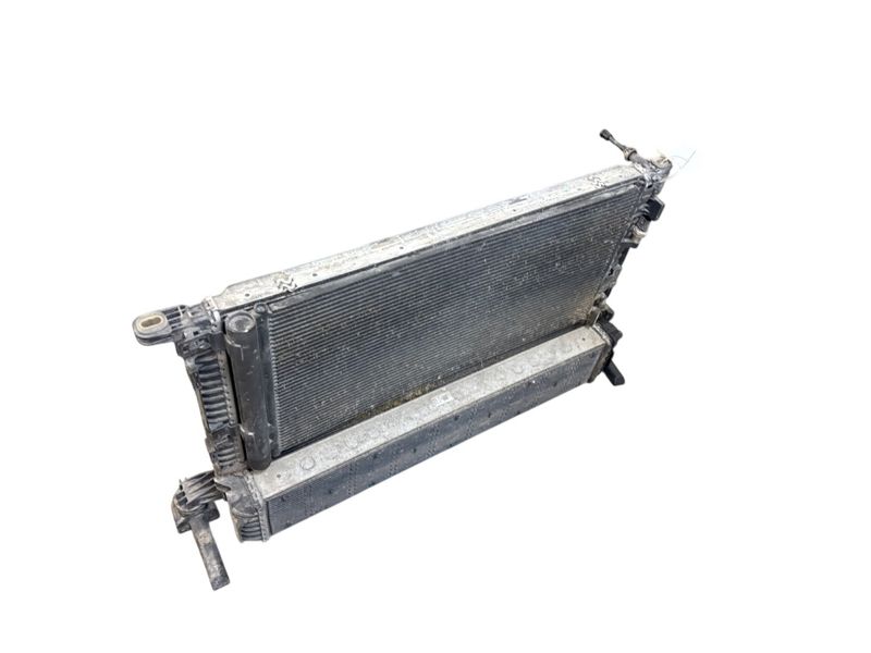 8W0121251AK 8W0145804A 8W0816411R Radiator set AUDI A4 (8W, B9) (2015-) — Europe Delivery