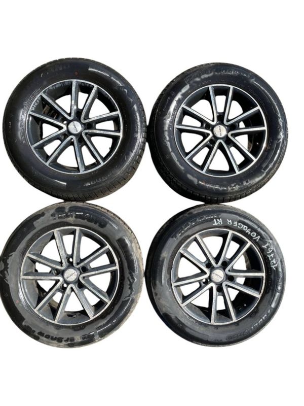 6.5JX16 ET40 D71.5 5/127 Rim set With Tyres 4 pcs CHRYSLER VOYAGER V (RT) (2007-2016) — Europe Delivery