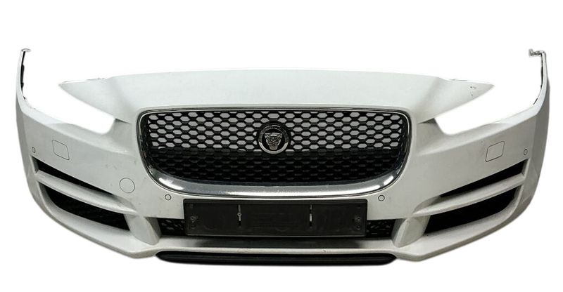 GX7317B971DD8LML GX738A100BB Front Bumper JAGUAR XE (X760) (2015-2024)