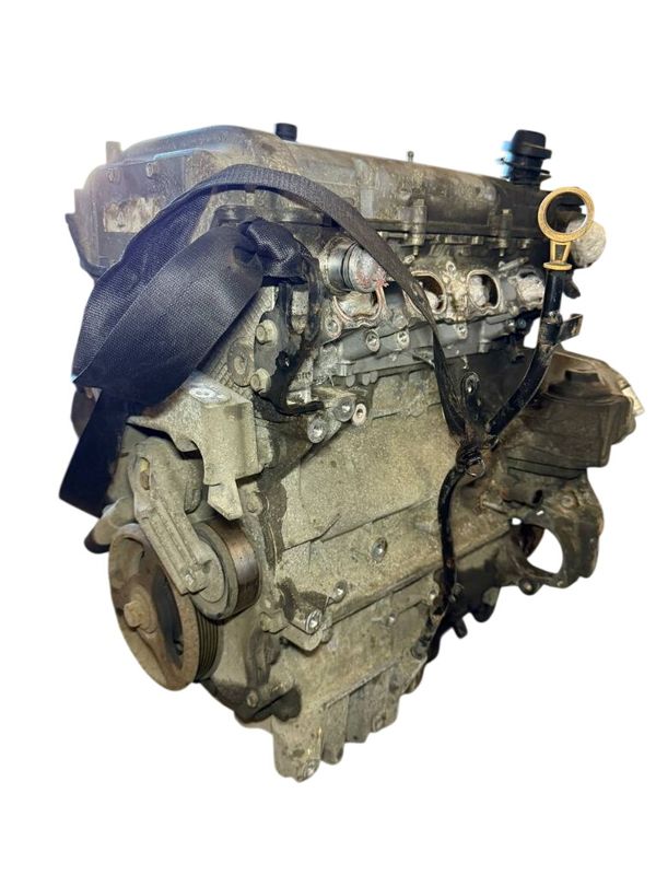 12649235 93169333 R1500168 Engine OPEL INSIGNIA A (G09) (2008-2017)