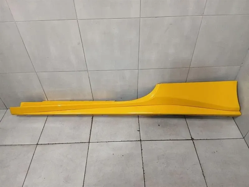 Ferrari 488 F142M side skirt 86612310 LH side skirts — Europe Delivery