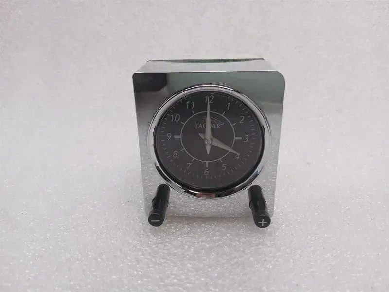 Jaguar XJ Time Clocks 2W9F15000-AD CLOCK Analog — Europe Delivery