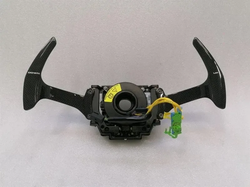 Łopatki zmiany biegów Ferrari California T F149 14-17 315118 Carbon — Dostawa w Europie