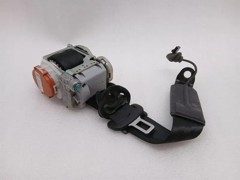 Lamborghini Huracan Spyder front seat belt 4T2857706E right RHD RIGHT HAND DRIVE — Europe Delivery