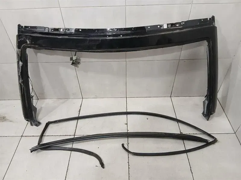 ASTON MARTIN DB9 VOLANTE 6G33-L03014-AE WINDSCREEN FRAME — Europe Delivery