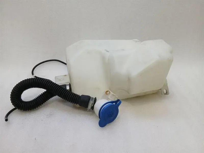 Aston Martin Vanquish washer fluid reservoir 4G43-17B613-BA washer fluid tank — Europe Delivery