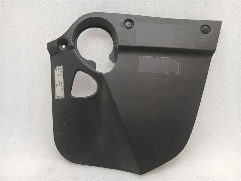 Couvercle d'inspection Ferrari F12 Berlinetta F152 84158900 Couvercle défectueux