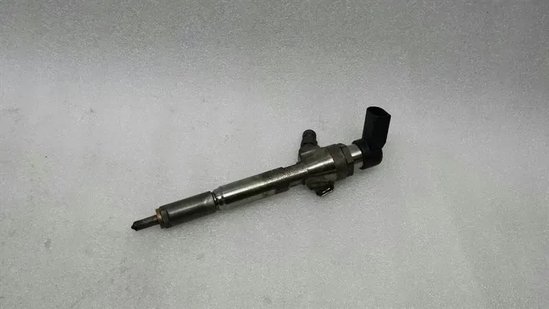 Wtryskiwacz paliwa Nissan Qashqai H8200294788 1.5 DCI — Dostawa w Europie
