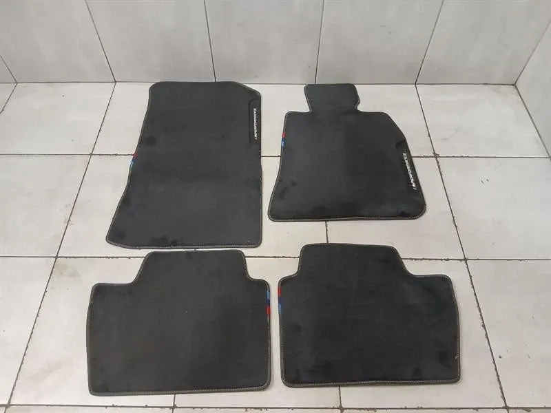 BMW 4 M4 G82 G22 FLOOR MATS 51475A14E79 GENUINE M PERFORMANCE RIGHT HAND DRIVE RHD