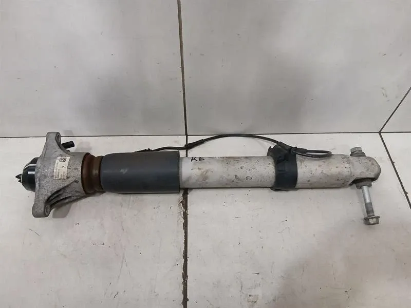 BMW 4 M4 G82 G22 shock absorber rear 8091379 left shock absorber rear EDC LEFT