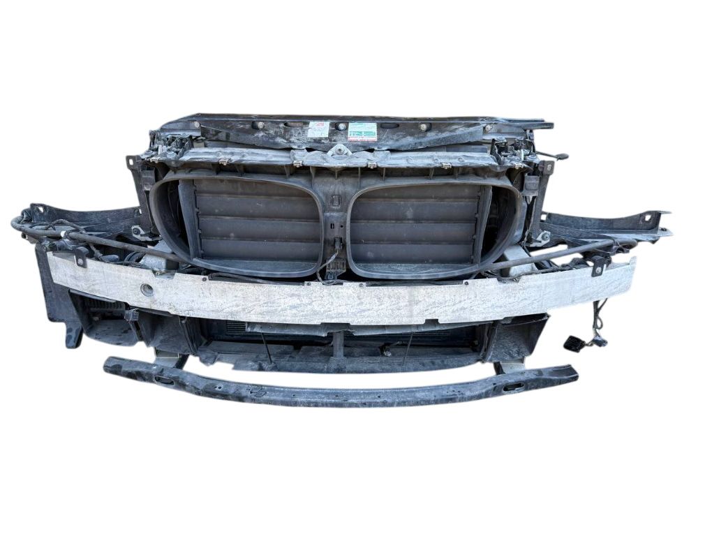 Priekšējais panelis BMW 7 (F01, F02) (2008-2016) — Piegāde Eiropā