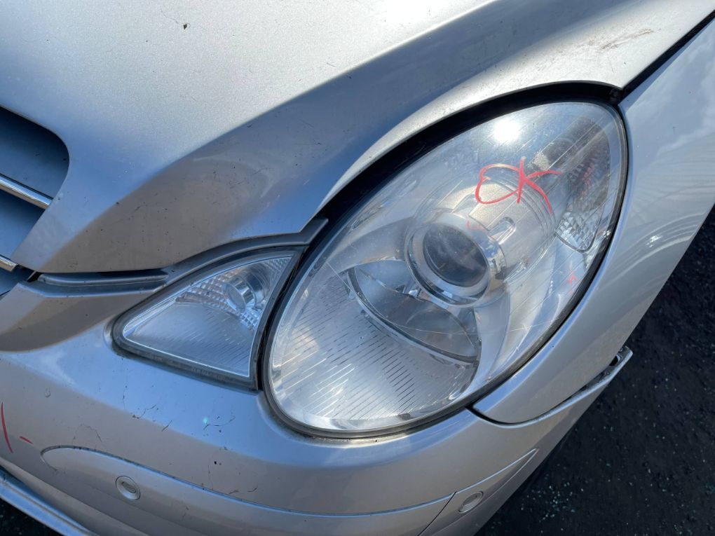 2518200161 Headlight left MERCEDES-BENZ R-CLASS (W251) (2006-2013)