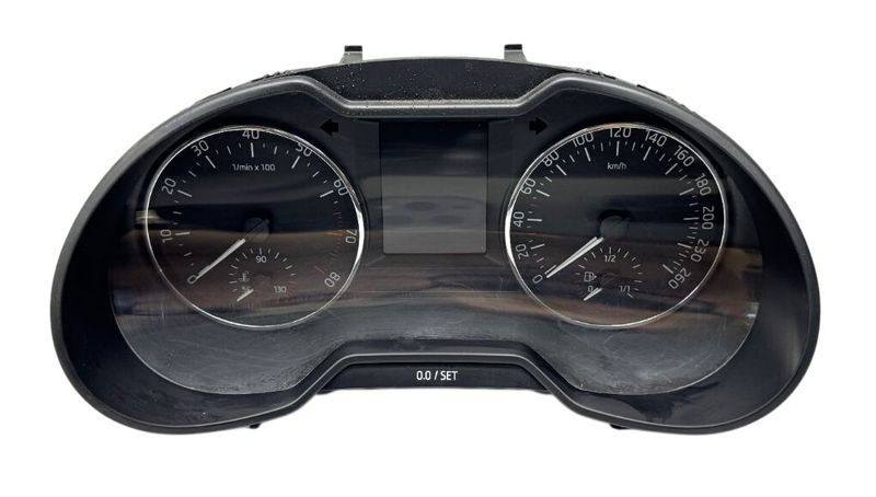 5E0920851A Инструментален панел SKODA OCTAVIA III (5E) (2012-2019)