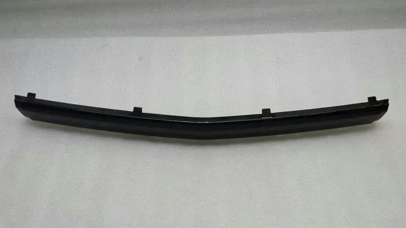 BMW 7. sērijas E65 E66 virsbūves moldinga priekšējā bampera uzlikas 51117135531 sloksne — Piegāde Eiropā