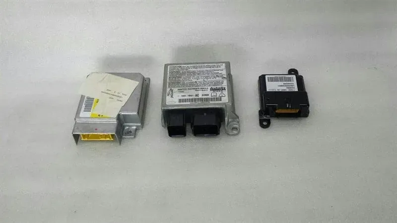 Jaguar XJ6 X350 safety module ECU set C2C26062 air control unit SRS set — Europe Delivery