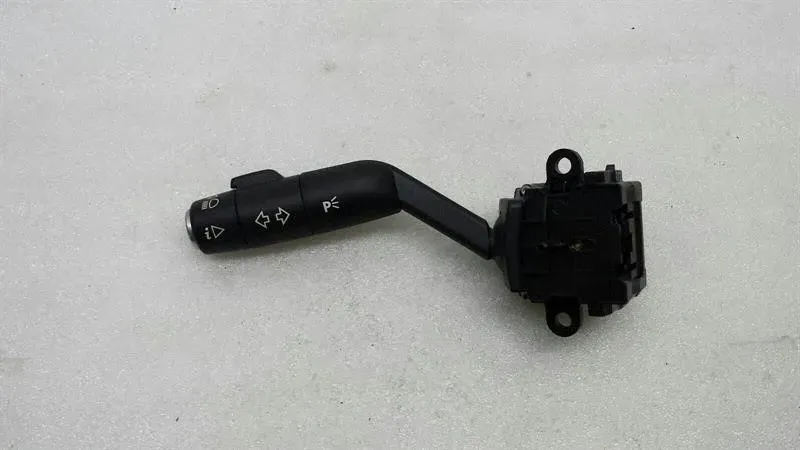 Land Rover Range Rover Vogue L322 Turn Signal Switch XPC500140 Switch — Europe Delivery