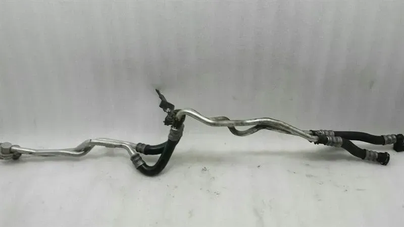 BMW 5 Series Gearbox Pipes 17227605011 Transmission Oil Line — Europe Delivery