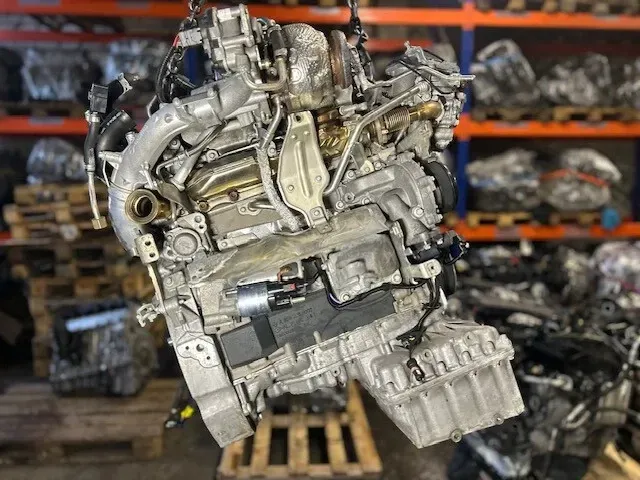 Mercedes Benz Sprinter 110kw 150ZS Pilnībā aprīkots dzinējs 654920 Dzinējs 654.920 NETO — Piegāde Eiropā