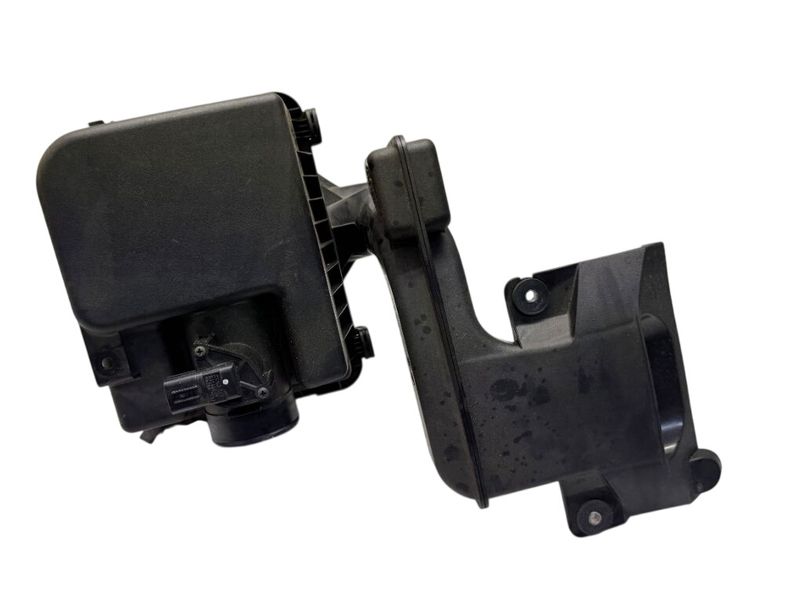 S562-133AY S562133AY Air Cleaner (filter box) MAZDA 3 III (BM) (2013-2018)