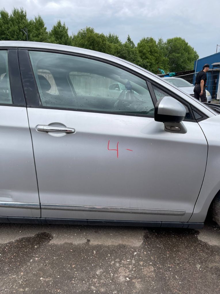 Врата предна дясна CITROËN C5 II (2008-2019) — Доставка в Европа