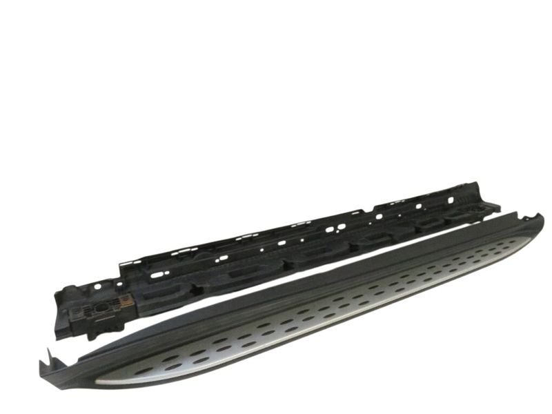 A1666900675 1666900675 A1666900310 Foot / side step right MERCEDES-BENZ GL-CLASS (X166) (2012-2019)