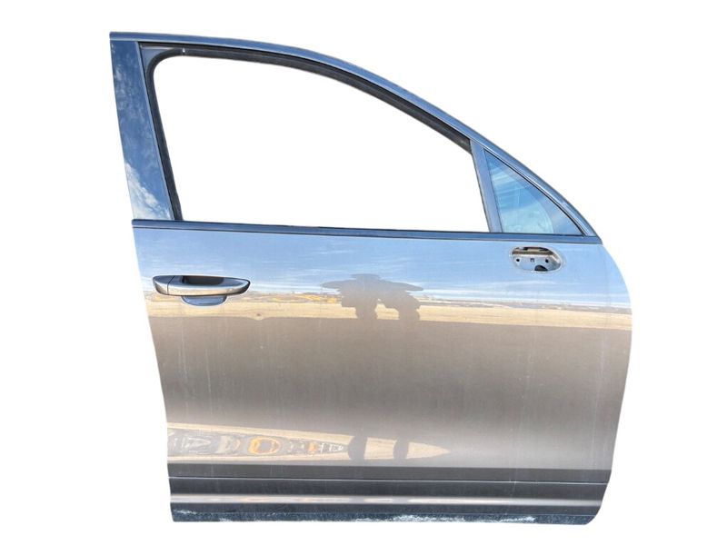 7P0831056 Door Front Right PORSCHE CAYENNE II (2010-2017)