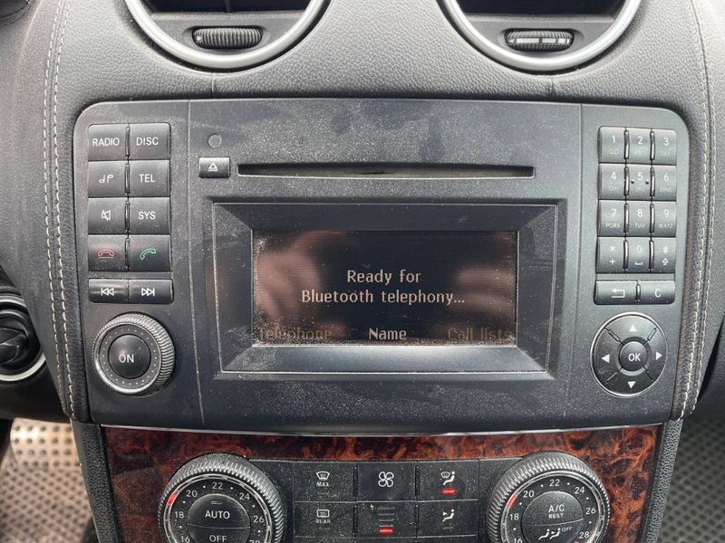 1648705894 1649001901 Radio MERCEDES-BENZ ML-CLASS (W164) (2005-2011)