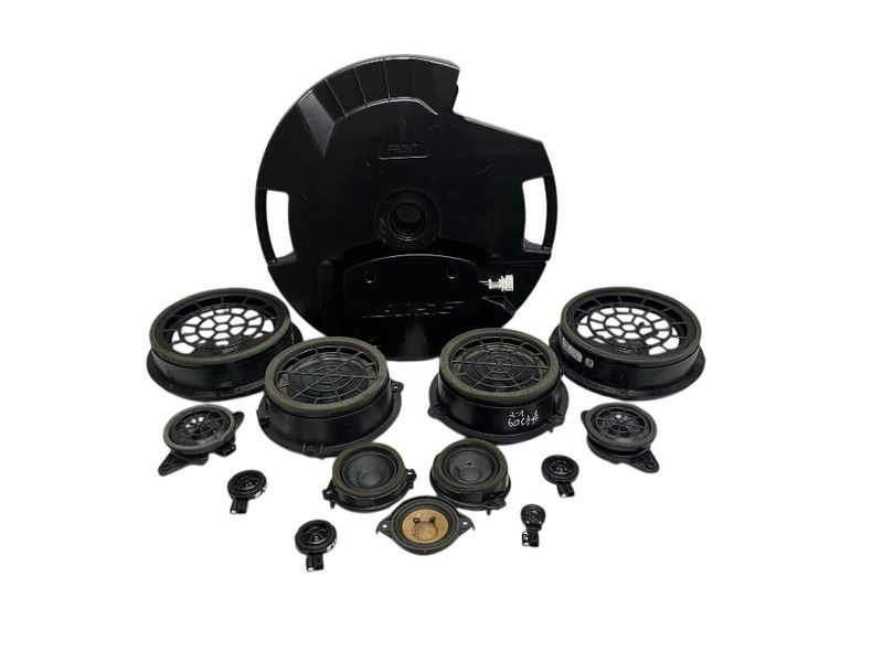 8U0035411A 8U0035415B 8U0035416B 8U0035416A 8X0035399B 8X0035416A 8U0035382A Set of loudspeakers AUDI Q3 (8U) (2011-2018)